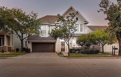 802 Moose Hollow Lane, Euless, TX 76039