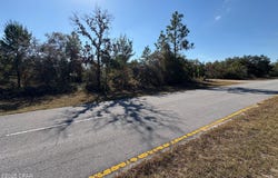 Elkcam Boulevard, Chipley, FL 32428