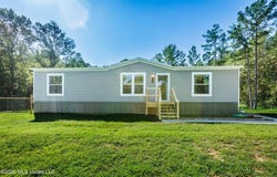 227 Pickering, Florence, MS 39073