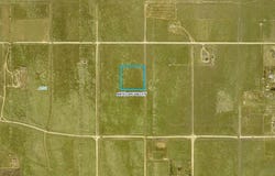 263 Stw Drt Vic Avenue C6, Lancaster, CA 93536