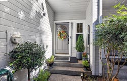 551 Saint John St, Pleasanton, CA 94566