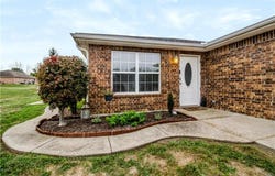 1308 Sandra Drive, Warrensburg, MO 64093