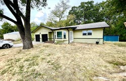 1906 Michael Lane, Nixa, MO 65714