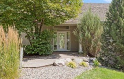 16458 Ringer Road, Minnetonka, MN 55391