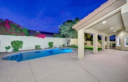 1942 E CLAIRE Drive E, Phoenix, AZ 85022