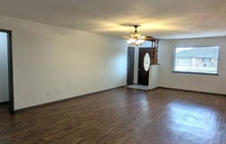 1201 W 9th Place, Friona, TX 79035
