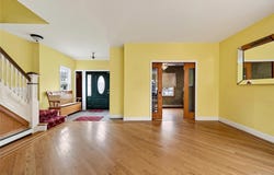 36 Union Place, Lynbrook, NY 11563
