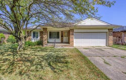 14223 Martin Rd, Warren, MI 48088