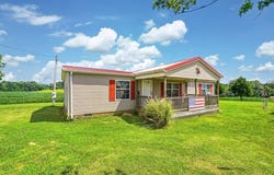 9966 Melton Rd., Corydon, KY 42406