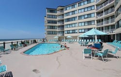 111 S 16th Ave, Longport, NJ 08403