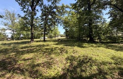 718 Beech Grove Rd, Shepherdsville, KY 40165