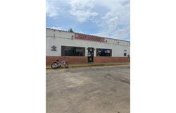 1207 W Malone Avenue, Sikeston, MO 63801