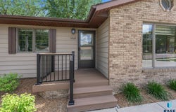 5205 W 37th St, Sioux Falls, SD 57106-1119