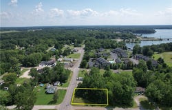 N East River Road, Lake Milton, OH 44429