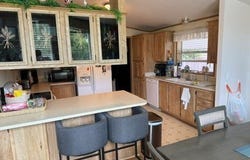 550 LOCHAVEN Ave, Springfield, OR 97477