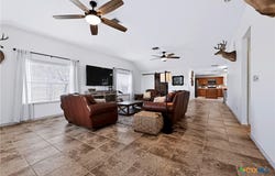 4800 Petter Rainosek Loop, La Grange, TX 78945