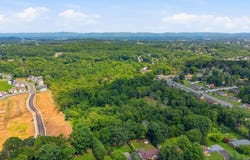 516 HILLCREST DR, STAUNTON, VA 24401