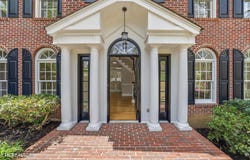48 Rivers Run Way, Oak Ridge, TN 37830
