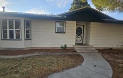 1404 E 11th St, McCamey, TX 79752