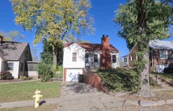 135 Stewart Ave, Sioux City, IA 51104