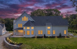 114 Old Jail Lane, Barnstable, MA 02630