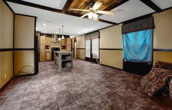 1045 Lakeview Drive, Somerville, TX 77879