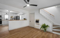 933 S Rinker Avenue, Aurora, MO 65605