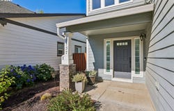 2137 N LEGACY Dr, Newberg, OR 97132