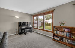2300 Appleby Drive, Wheaton, IL 60189