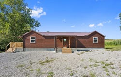 573 Hackleshin Road, Peebles, OH 45660