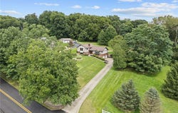 94 Ohare Rd, Cecil, PA 15317