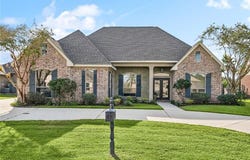 250 E AUGUSTA Lane, Slidell, LA 70458