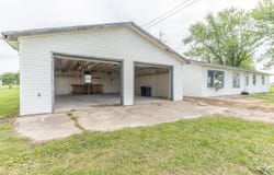 1586 County Road 1390, Cairo, MO 65239