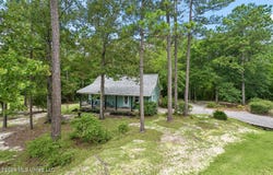 134 Ridgeview Drive, Carriere, MS 39426