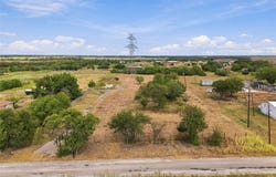 18525 County Road 620, Venus, TX 76084