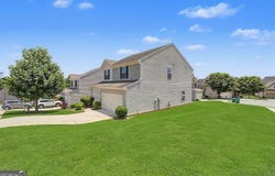 311 Merigold Way, Pendergrass, GA 30567