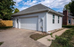 4135 E Autumn Court, Springfield, MO 65802