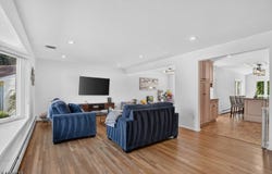 22 Woodside Rd, Springfield Twp., NJ 07081-2701