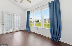 21 WHIRLPOOL Way, FALLING WATERS, WV 25419