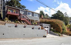 377 Beaumont Boulevard, Pacifica, CA 94044