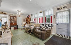 397 ANGORA Road, READING, PA 19606