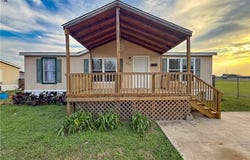 801 E Mesquite Lane, Victoria, TX 77901