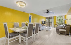 6701 N University Dr, Tamarac, FL 33321