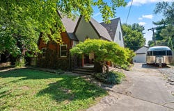 1710 S Kimbrough Avenue, Springfield, MO 65807