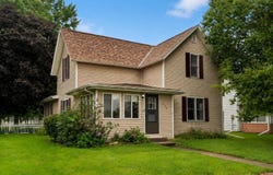 206 Warner Street, Colo, IA 50056
