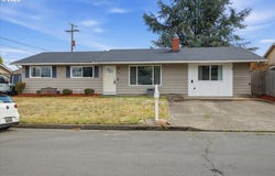 1603 POWELL St, Albany, OR 97322