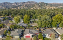 2424 Janis Way, Calistoga, CA 94515