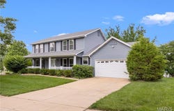 21 Dunmore Circle, O'Fallon, MO 63368