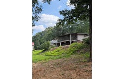 329 RIVERBEND Drive, Royston, GA 30662