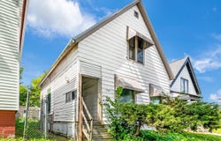 3531 N 8th St, Milwaukee, WI 53206